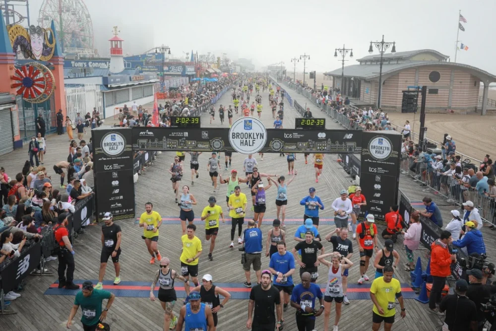 31-Year-Old Runner Dies After Brooklyn Half Marathon Medical Emergency