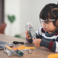Igniting Minds: 5 Essential AI Tools for Every Educator's Toolkit
